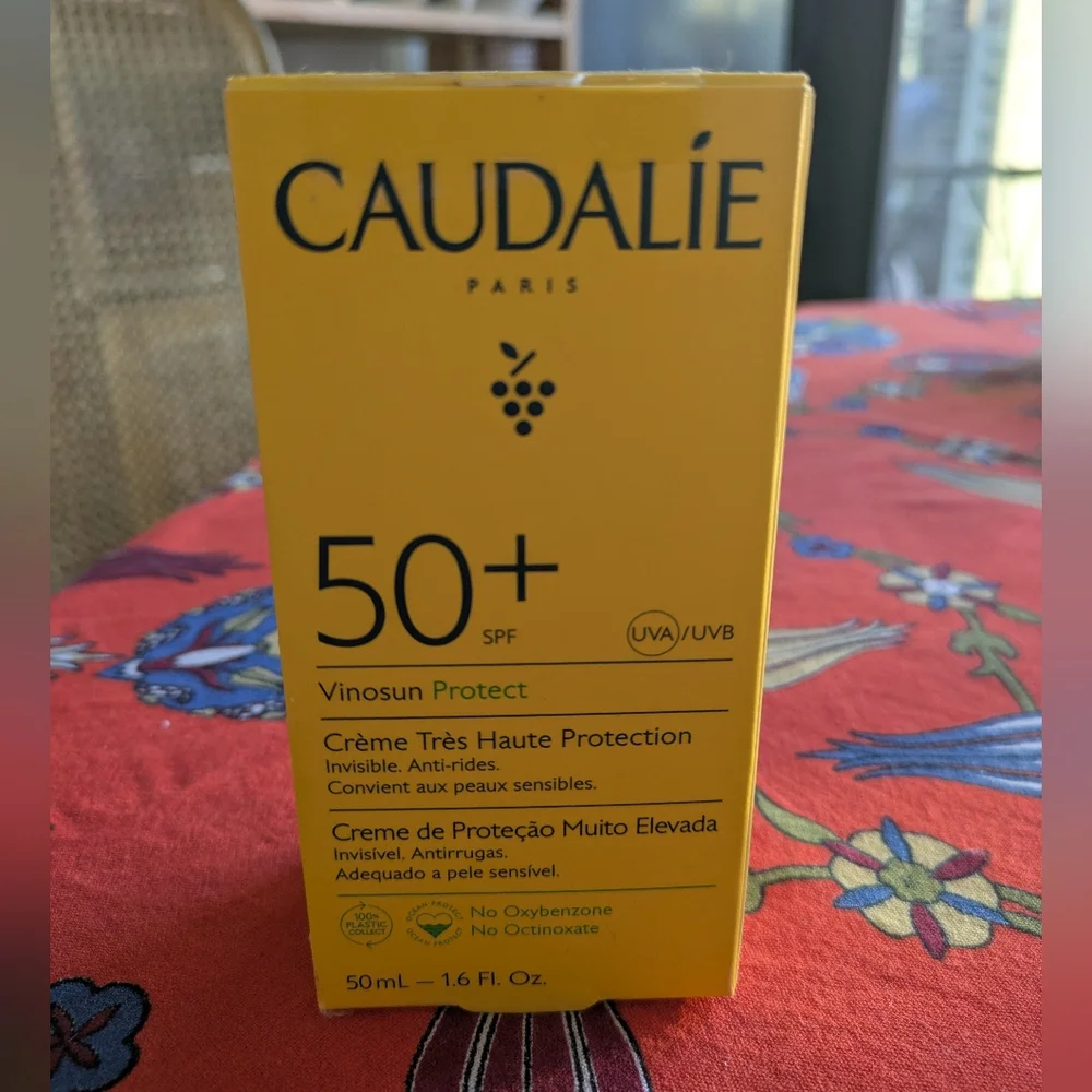 Caudalie Yellow Vinosun Protect SPF 50+ Face Sunscreen - Picture 1 of 3